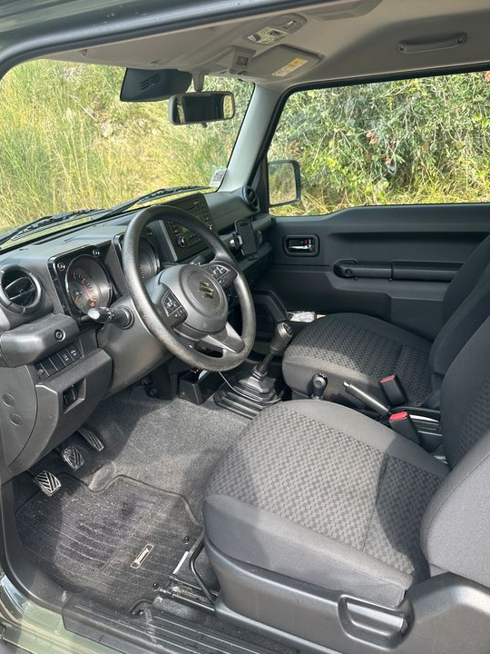 Voiture Suzuki jimny