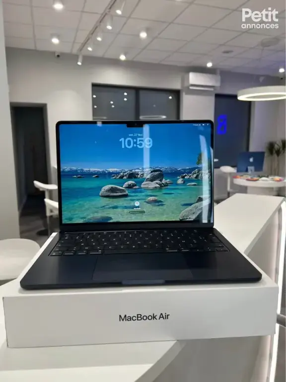 MacBook Air m2 bleu nuit