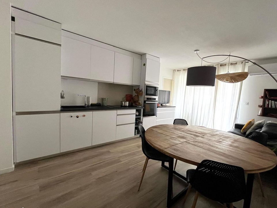 Chambre avec salle d’eau privée – Colocation confortable – Toulouse Sept Deniers