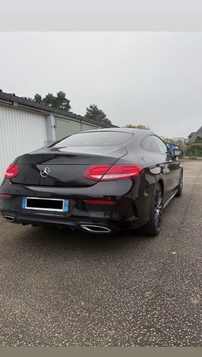 Mercedes classe c coupé 220d 194cv amg Line