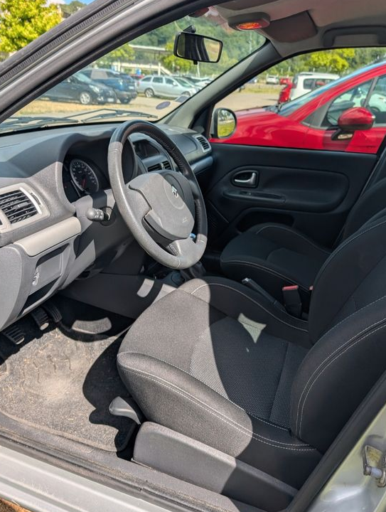 Renault Clio II Campus
Campus