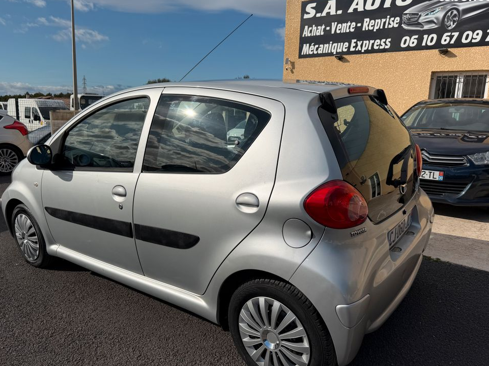 Toyota aygo 1.0 12v 68 cv clim / 112000 km/ moteur a chaine