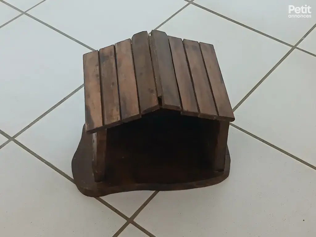 crèche de Noël en bois très bon état