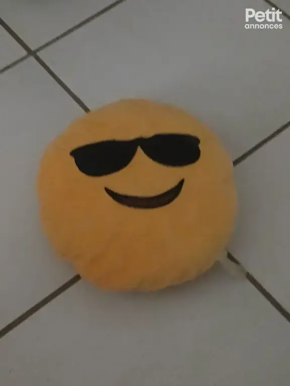 vend divers peluche au choix très bon état complet