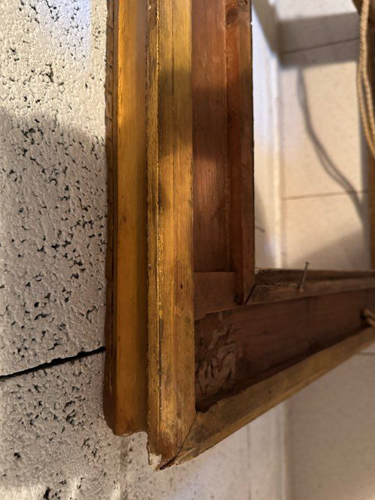 Grand cadre ancien en bois et stuc sculpté et doré – Fin XIXe – 79 × 90 cm