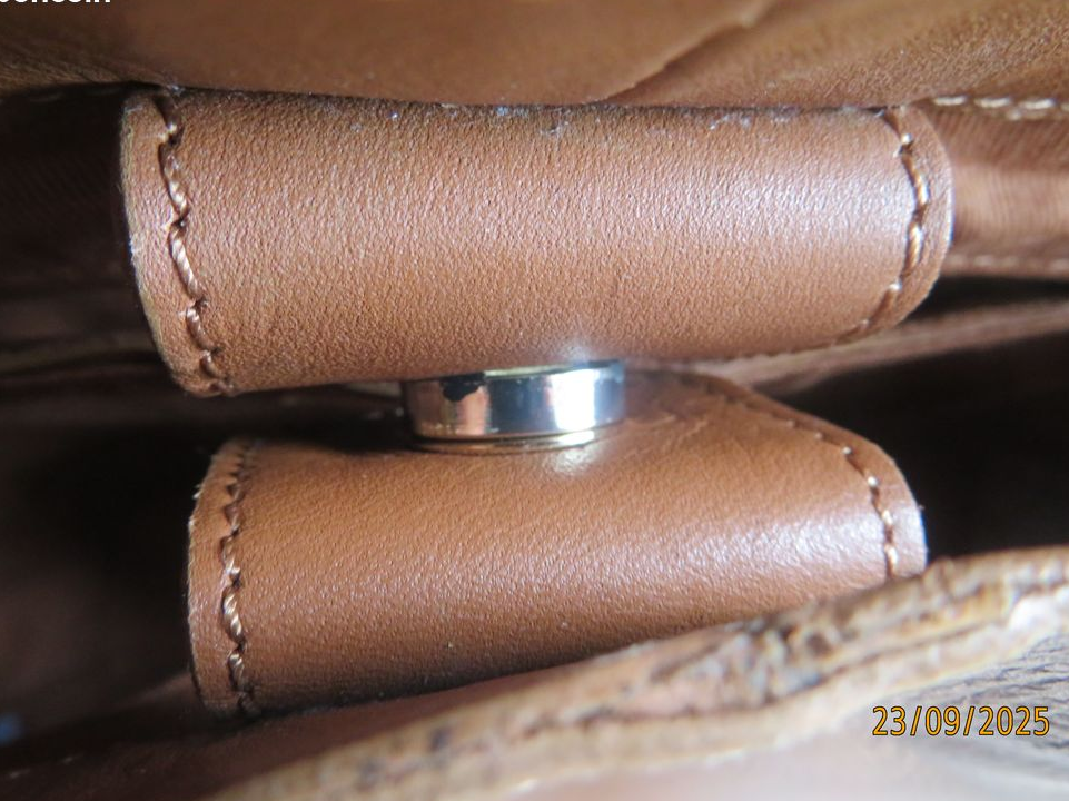 Cabas 100 % cuir , cognac , comme neuf