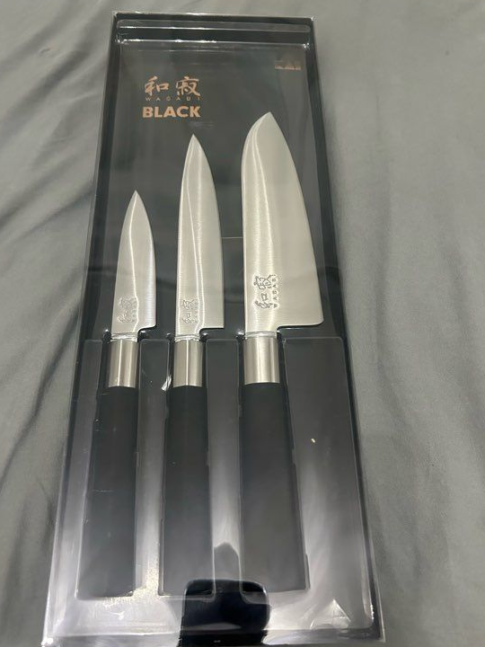 Coffret 3 couteaux Kai Wasabi Black – Neuf – Made in Japan