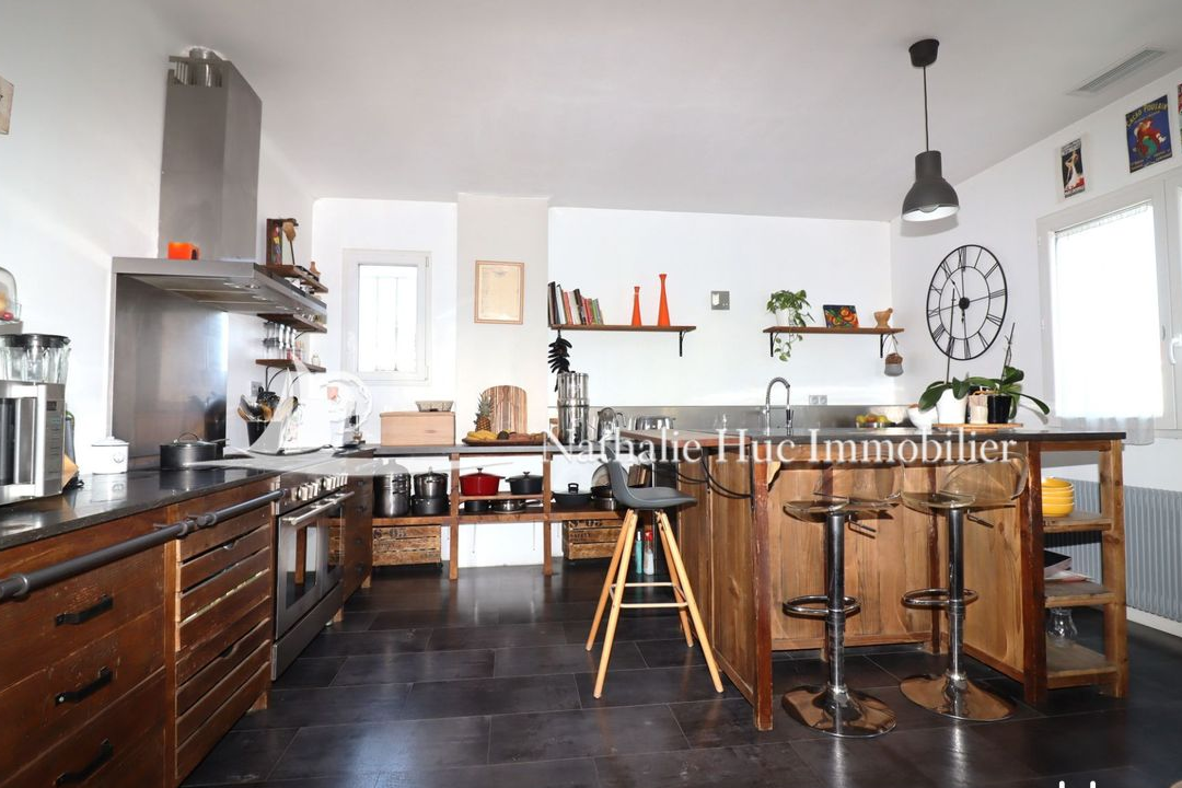 Maison 6 pièces 200 m²