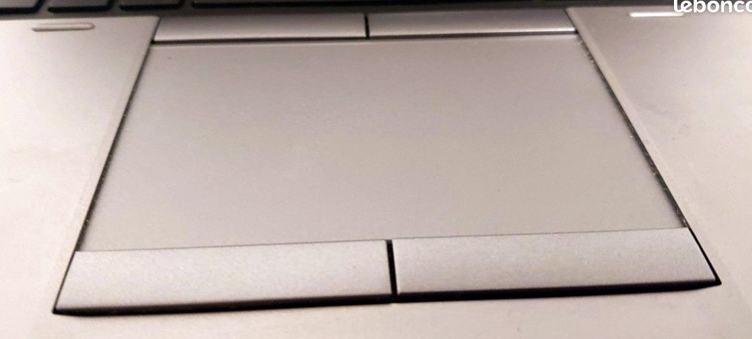 HP EliteBook 850 i5 pour pièces ou réparation