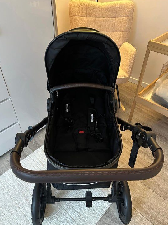 Poussette 3 en 1 NEUVE + cosy + accessoires