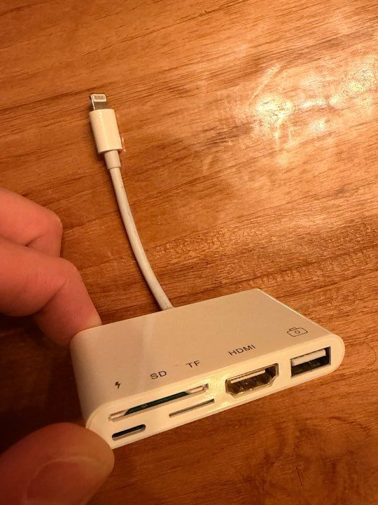 Adaptateur iphone carte SD HDMI USB
