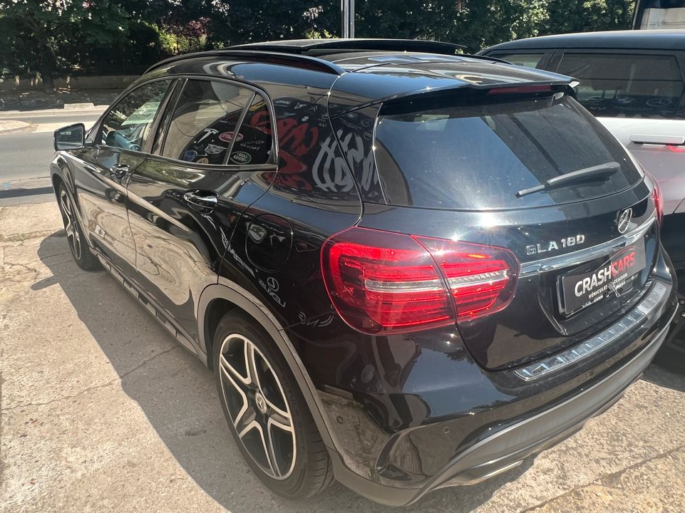 MERCEDES GLA 180 122ch Fascination 7G-DCT Euro6d-T/ TOIT OUVRANT...