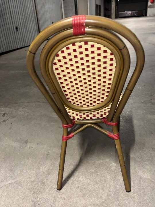 Lot de 10 chaises brasserie