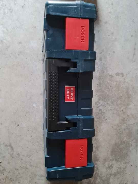 Marteau-piqueur Bosch Professional GSH 5 CE SDS Max – Neuf – Coffret complet