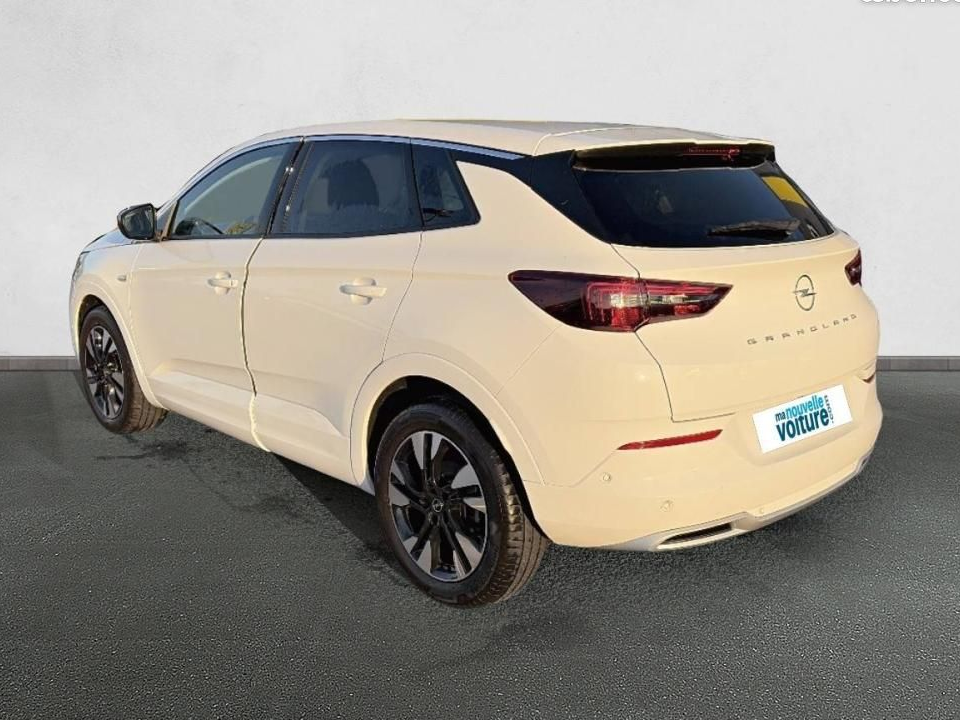 Opel grandland 1.2 Turbo 130 ch - Elegance Business