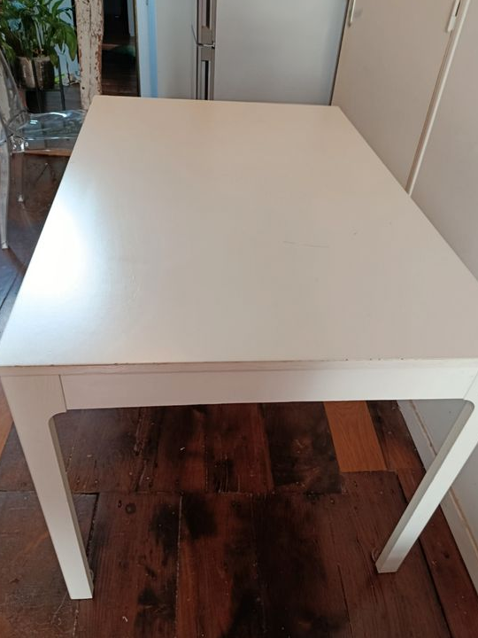 Table blanche bois IKEA