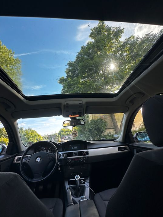 Bmw serie 3 320i e91 édition