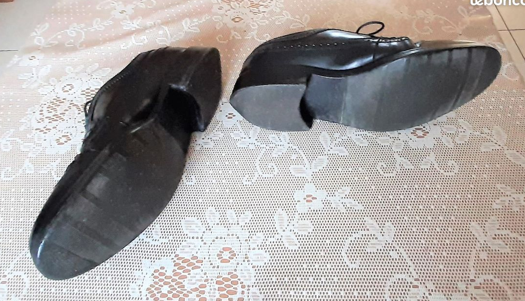 Chaussures BALLY cuir richelieu homme 39 1/2