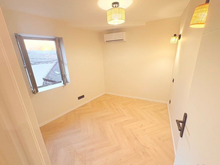 Duplex T3 54 m2 - Entrée indépendante- Proche gare - Climatisé - Faibles charges