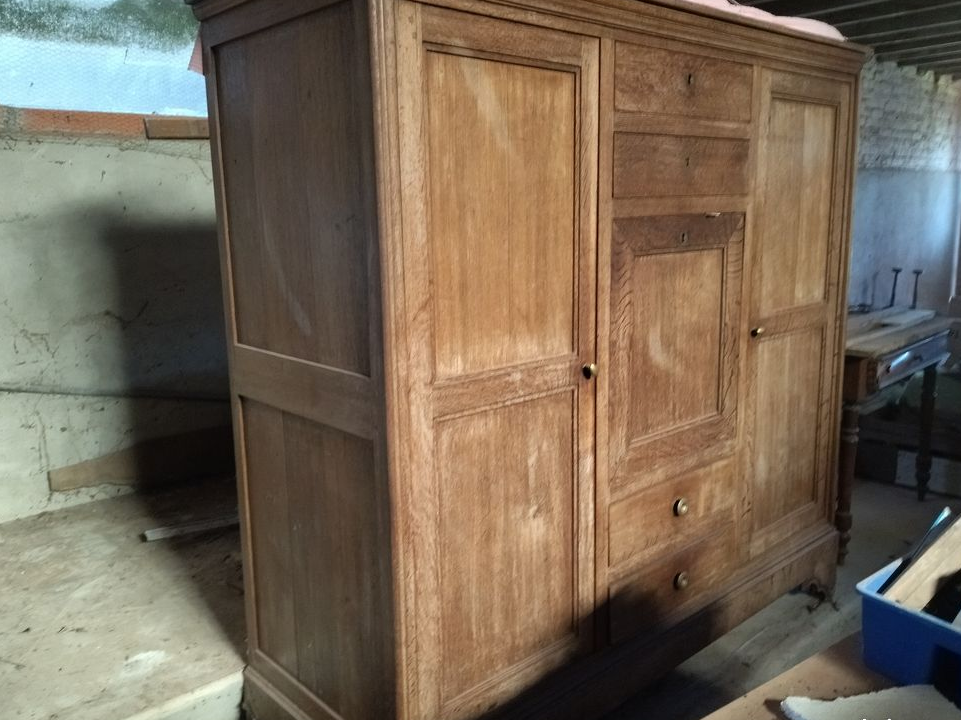 Meuble ancien