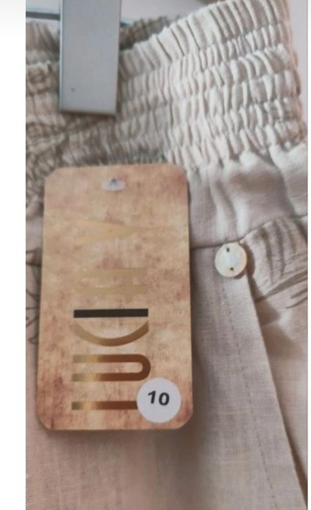 Pantalon été femme en 40 neuf