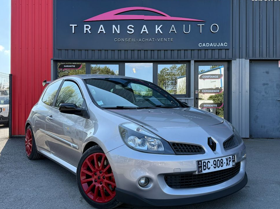 RENAULT CLIO III RS 2.0 16V 200Ch