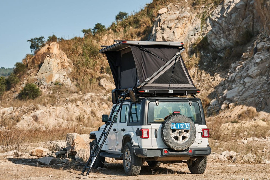 ☀️ Tente de toit coque rigide Rock Cruiser Pro Wild Land