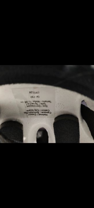 Vélo 3/6 ans + panier + roulette + casque