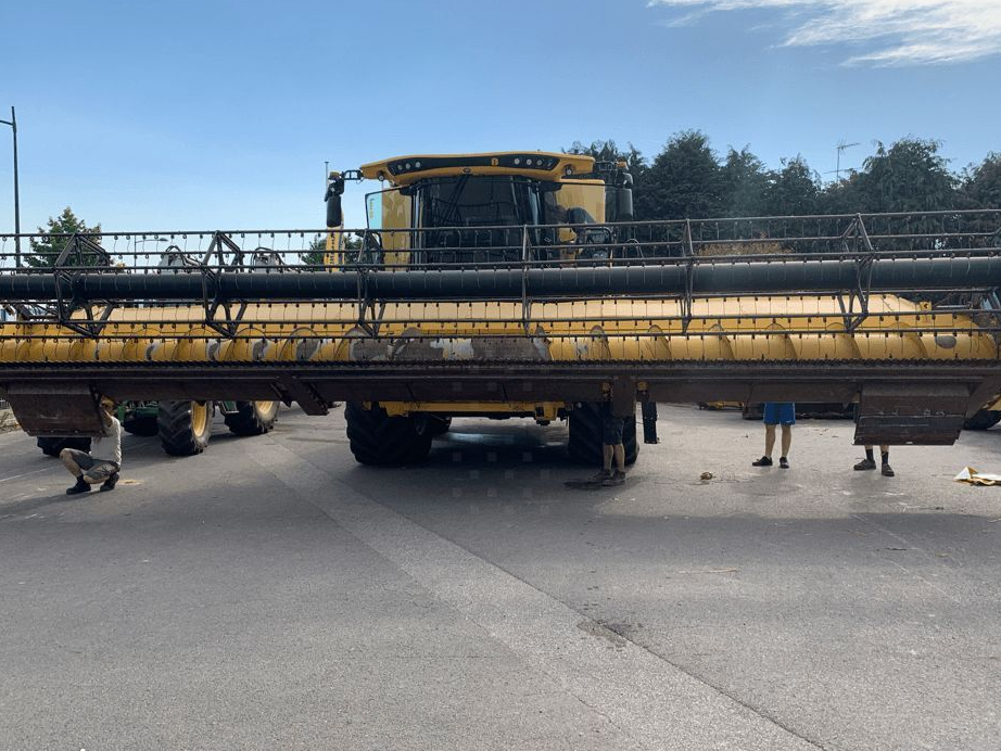 New Holland CR 9080