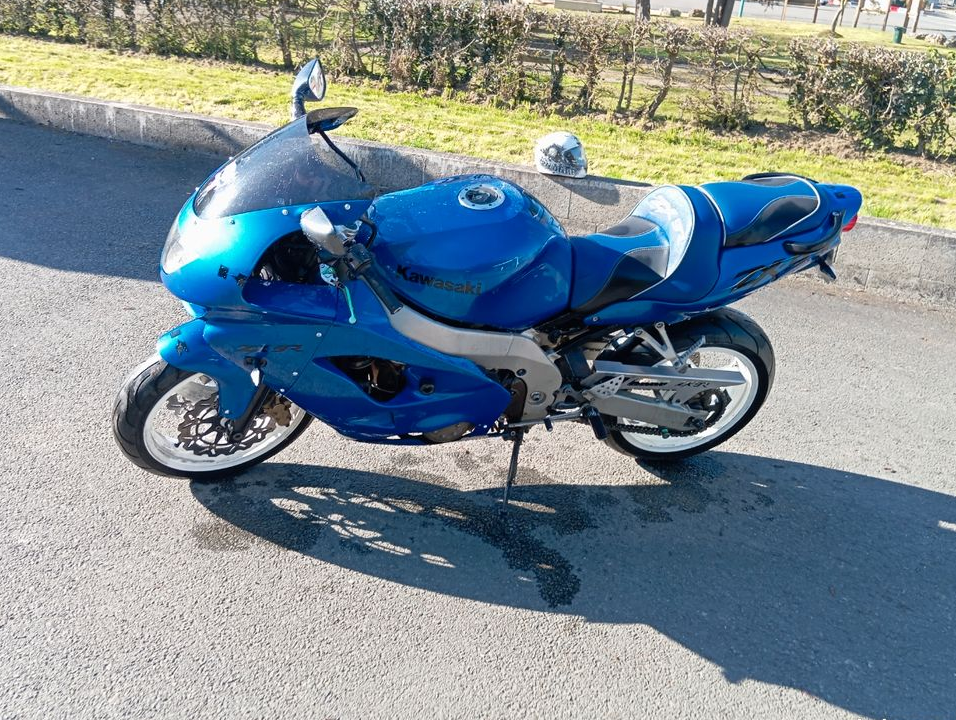 Zx9r