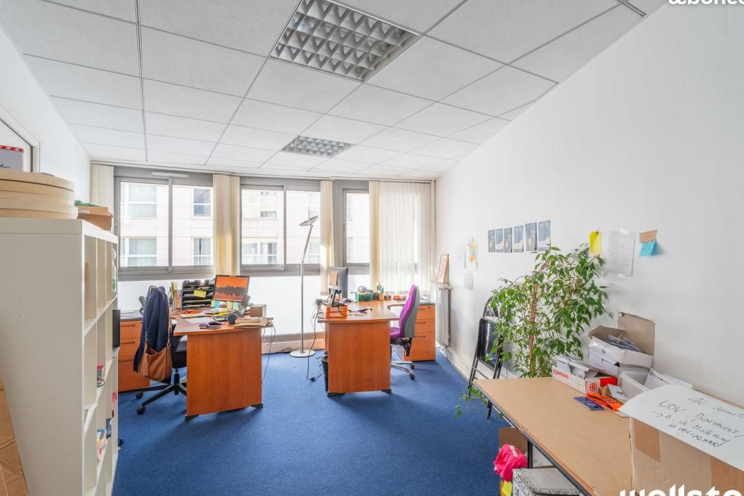 Bureaux 297 m²