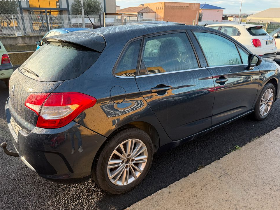 Citroen c4 ii 1.6 hdi 110 cv / attelage