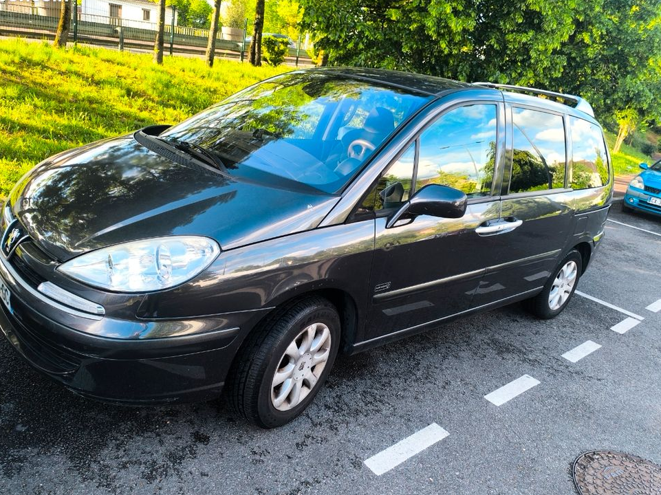 807 2.0 HDI roulante