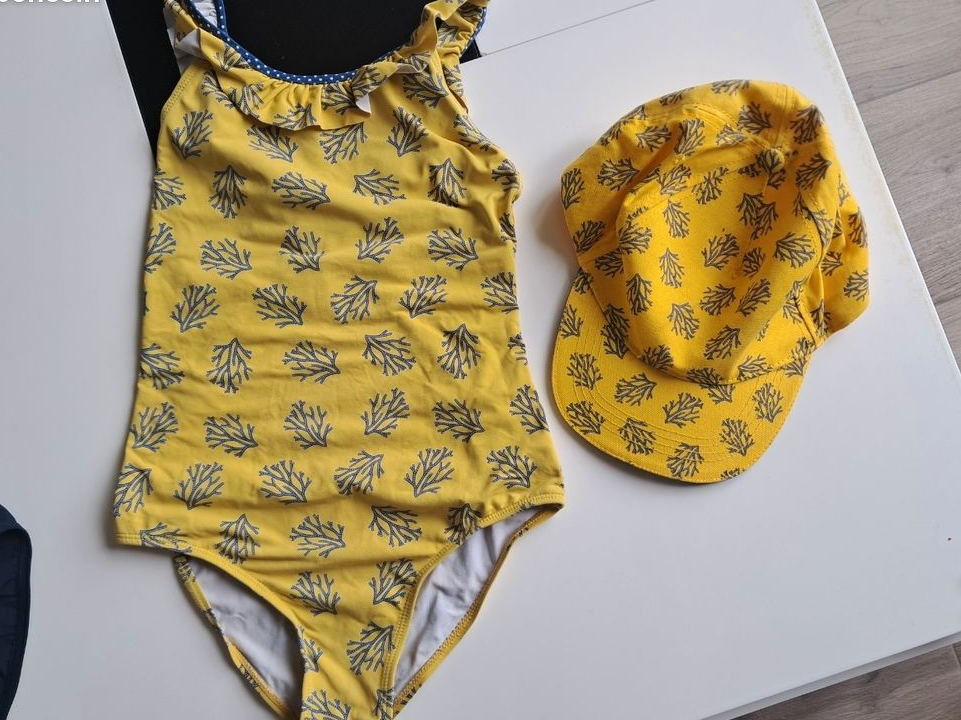 Lot 2 maillots de bain fille 10 ans