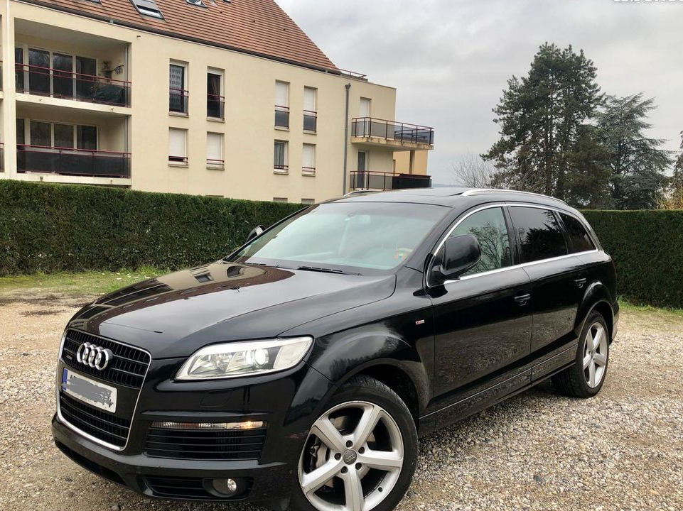 Tout pieces AUDI Q7 4.2tdi
