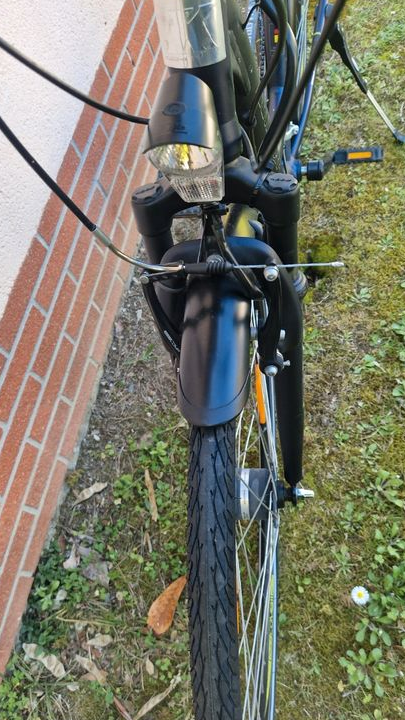 Velo de ville, randonnée robuste et confortable