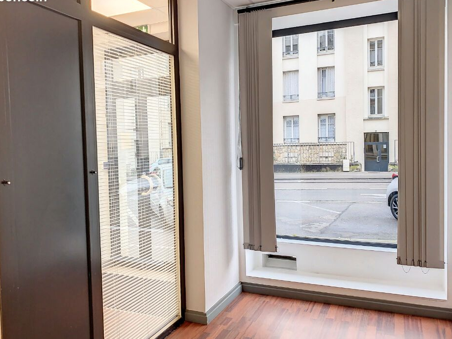 Local commercial 67 m²