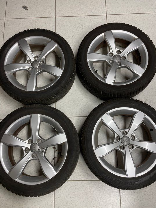 Pack pneus, neige et jantes, Audi A1