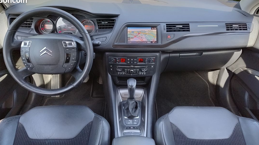 Très belle CITROEN C5 II PHASE II 2.0 HDI 163 ch Hydractive Boite Auto