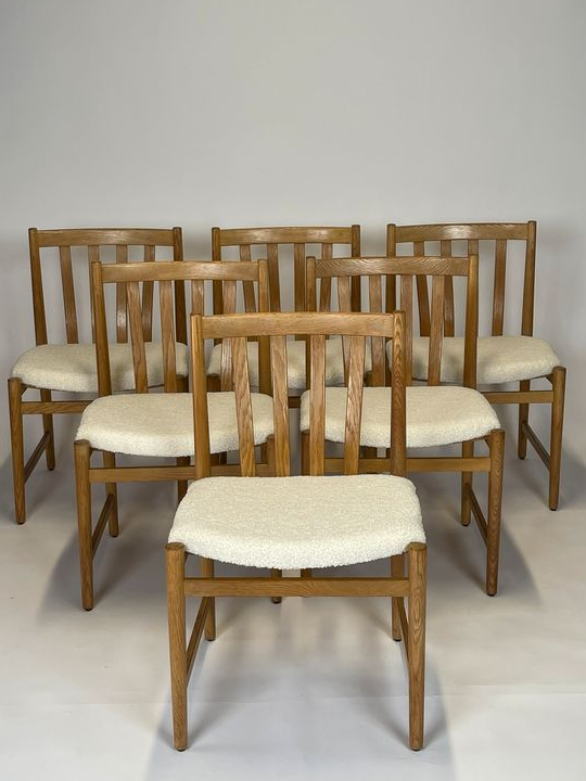 Lot de 6 chaises scandinaves des années 60 en chêne