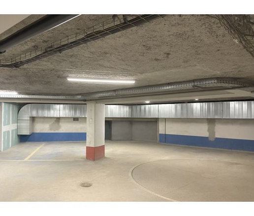 Entrepôt 188 m² PARIS 08