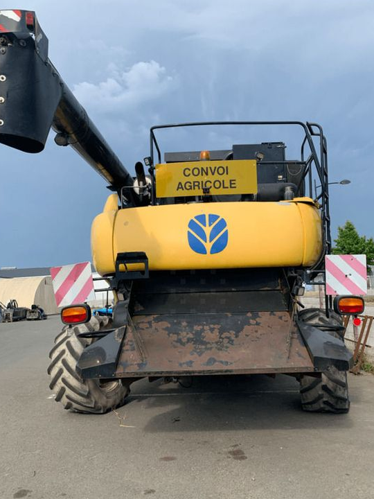 New Holland CR 9080