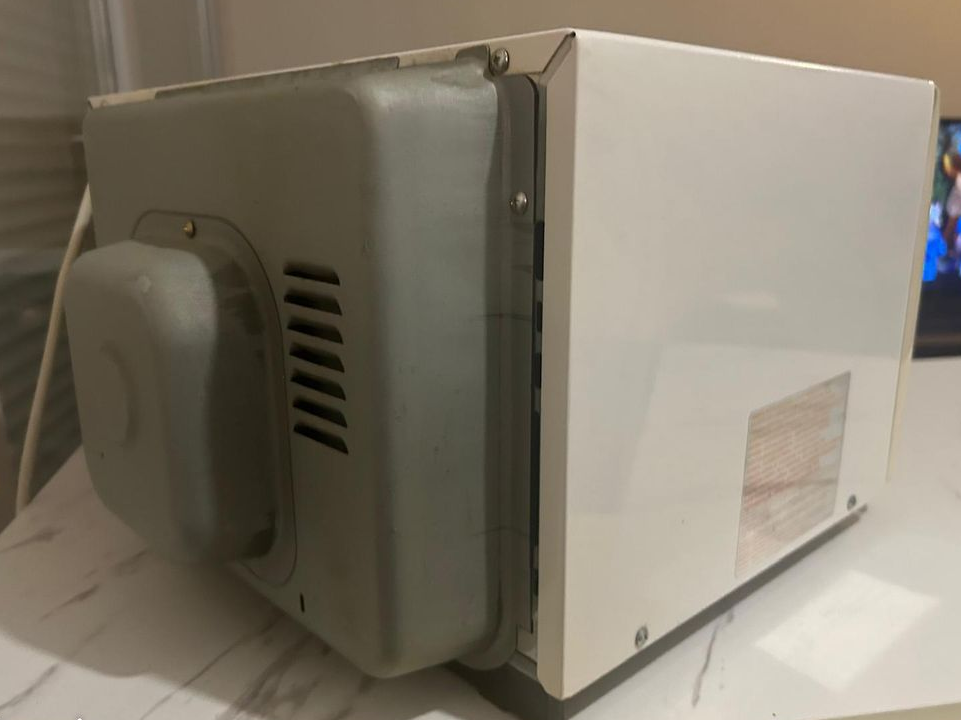 Micro-ondes Sharp fonction Grill 900W