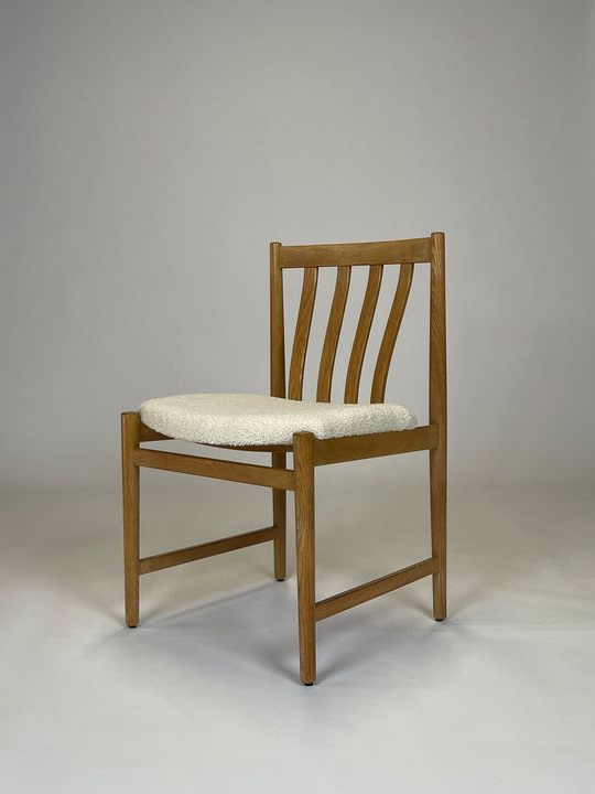 Lot de 6 chaises scandinaves des années 60 en chêne
