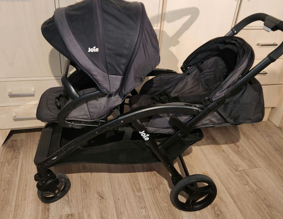 Poussette double joie evalite