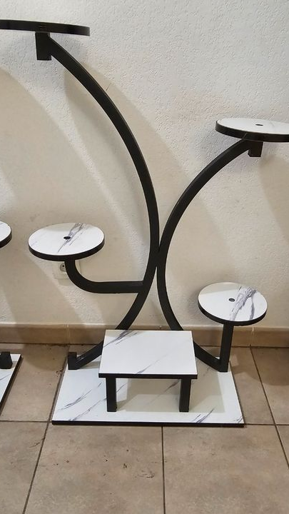 Meuble support pour plantes design