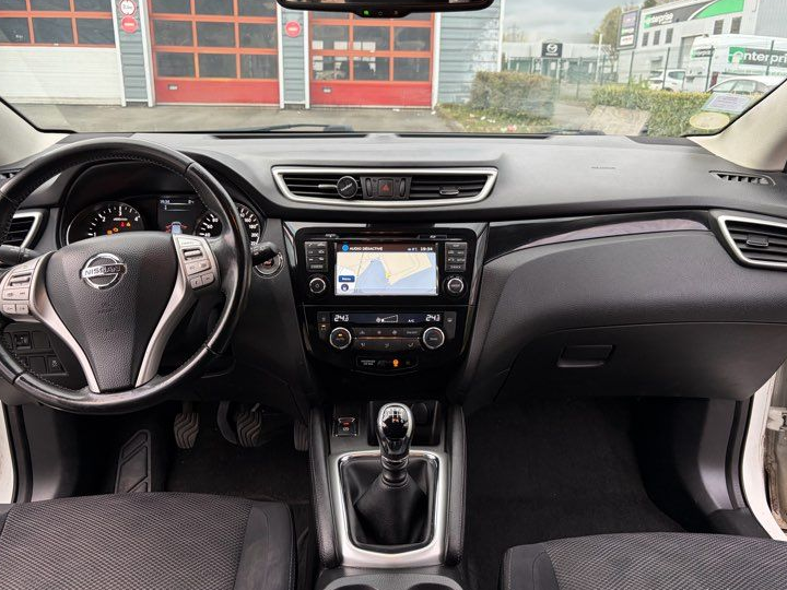 Nissan Qashqai 1,5 dci Connect Edition