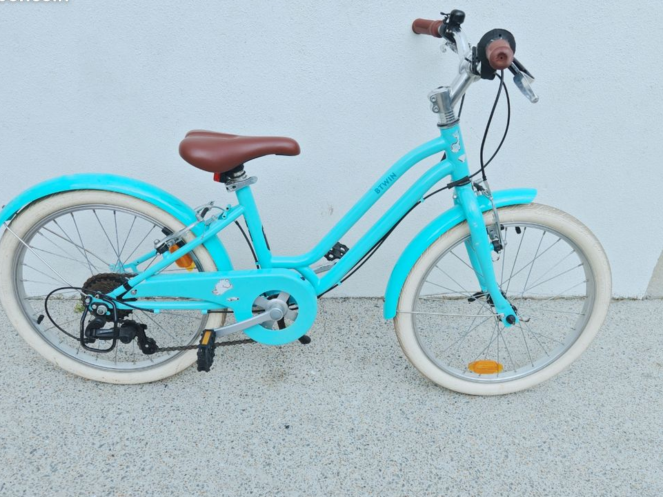 Velo ville enfant elops 500 20 pouces idéal pour 6-9 ans