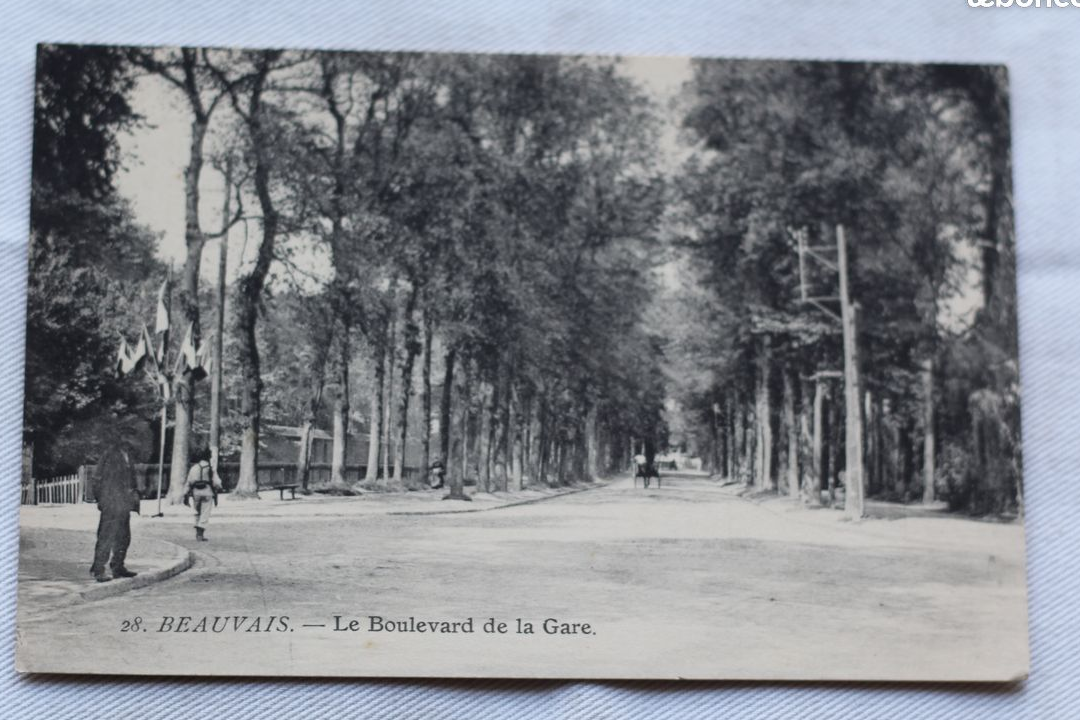 Beauvais, boulevard de la gare, Oise 60, carte postale ancienne cpa,vf91