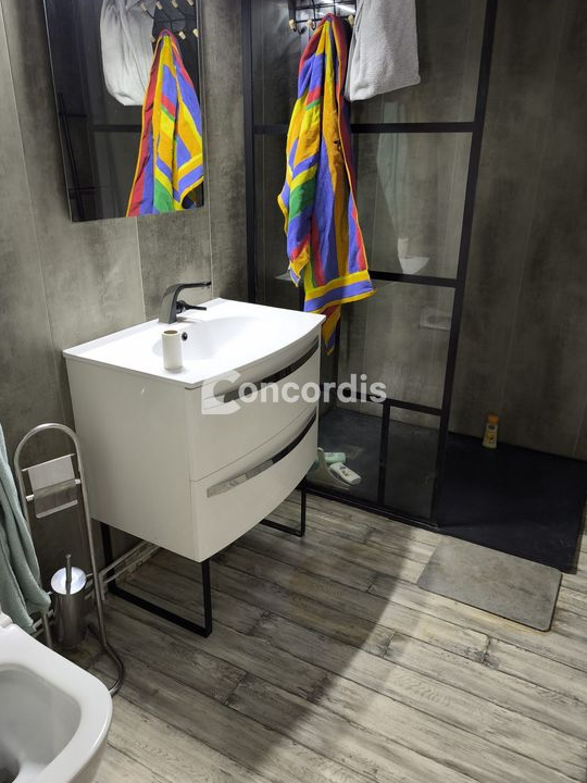 Maison 7 pièces 195 m²